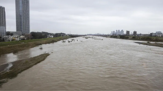 台風19号による多摩川の氾濫の現場