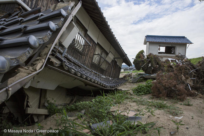 西日本一帯を襲った2018年の豪雨による岡山県倉敷市真備町の洪水被害