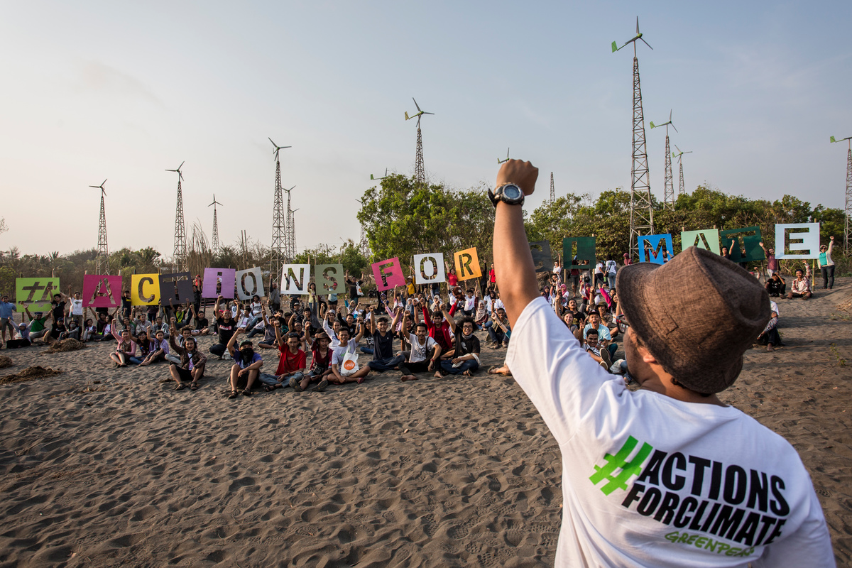 'Actions for Climate' Global Day of Action in Indonesia. © Ulet  Ifansasti