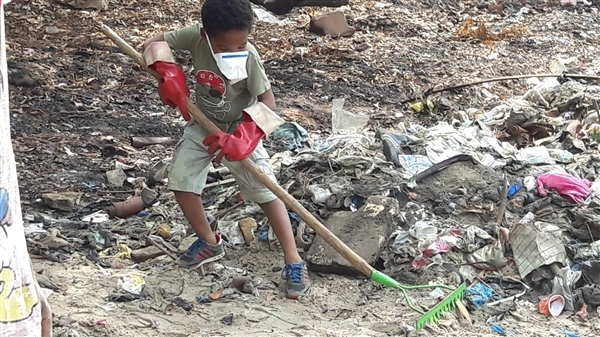 enfant nettoyage guinée