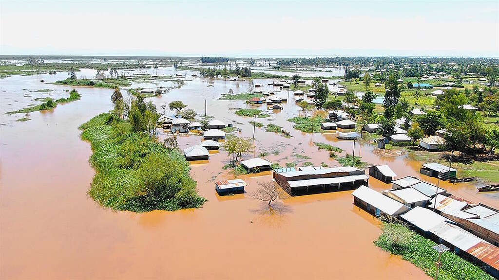 Floods in Migori and Homa Bay Counties in Kenya. © Bernard Ojwang / Greenpeace