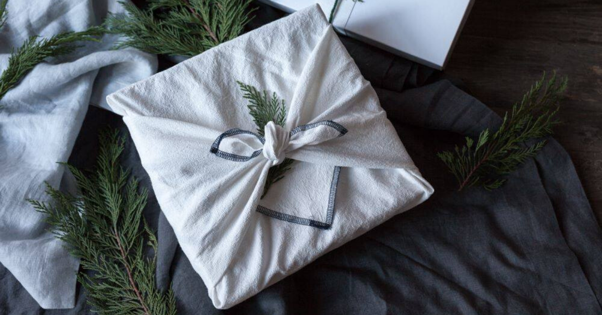 Alternative gift wrapping
