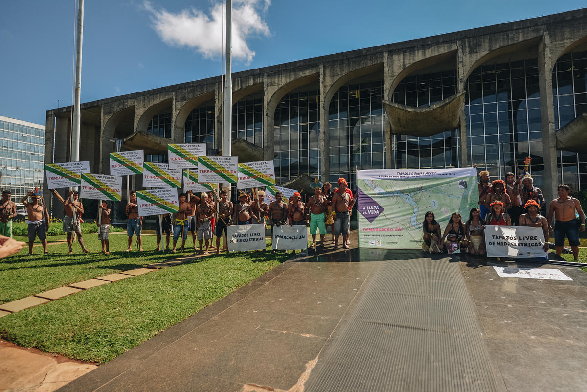 Protest for the Demarcation of Indigenous Land Sawré Muybu in Brazil