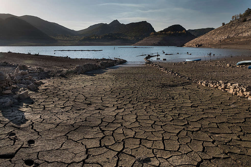 Barrios de Luna Reservoir in Spain. © Pedro Armestre / Greenpeace