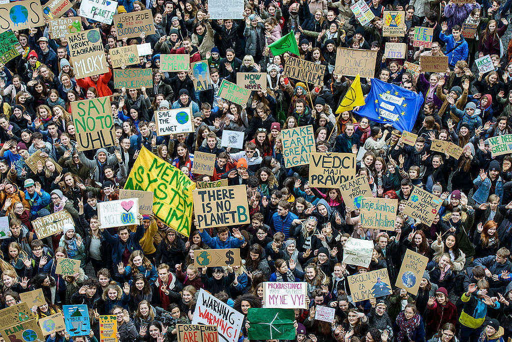 Петъци за бъдеще - ученическа стачка за климата в Прага
