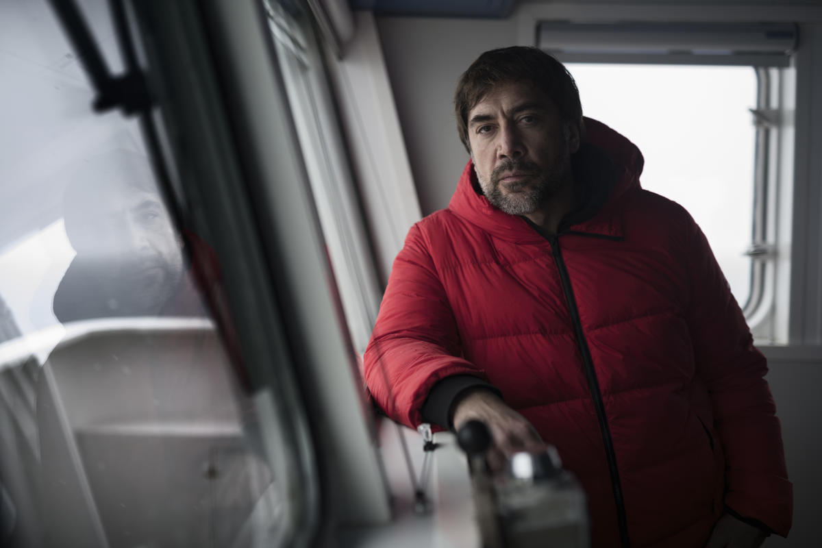 Actor Javier Bardem onboard the Arctic Sunrise in the Antarctic. © Christian Åslund / Greenpeace