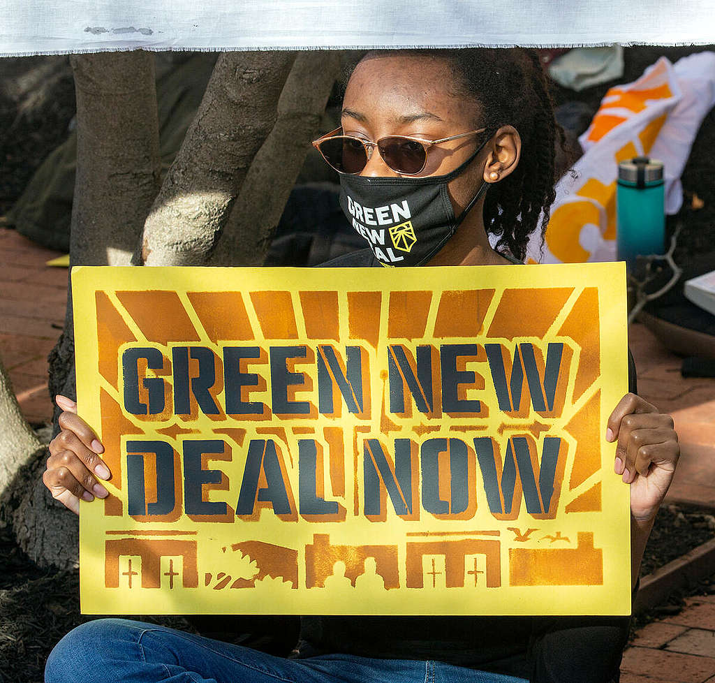 Rally for Bold Biden Action at DNC in Washington D.C. © Tim Aubry / Greenpeace