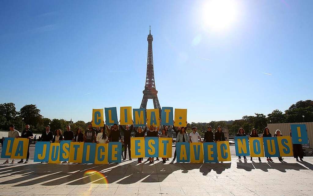 Climate: Justice is with Us! Case of the Century Decision in France. © Nikolas Chauveau / Greenpeace