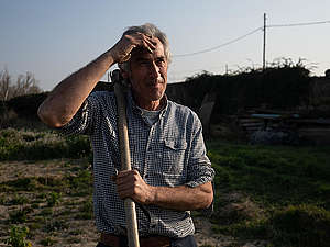 Organic Farmer Affected by Nearby Dairy Factory Farm in Caparroso, Spain. © Greenpeace / Wildlight / Selene Magnolia