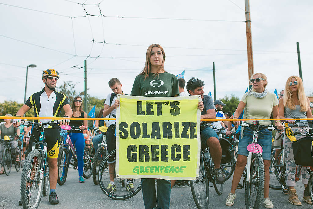 'Actions for Climate' Global Day of Action in Greece. © Greenpeace / Production House