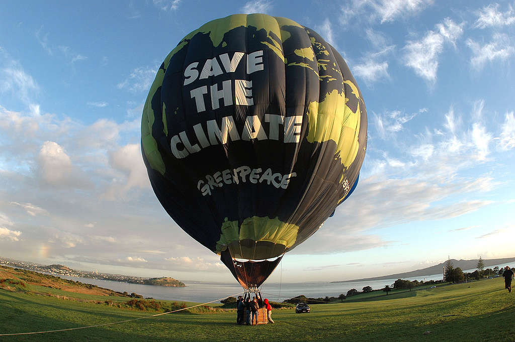 Climate Change Air Balloon in Auckland.