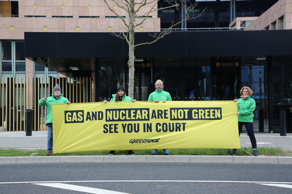 Photo Opportunity on Taxonomy Lawsuit in Luxembourg. © Paul Musiol / Greenpeace