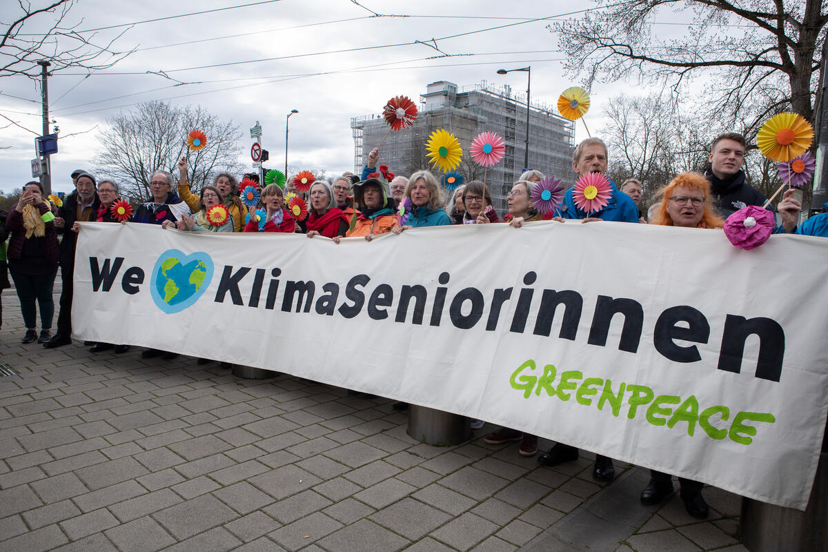 Swiss Climate Senior Women and Others vs. Switzerland in Strasbourg. © Miriam Künzli / Ex-Press / Greenpeace
