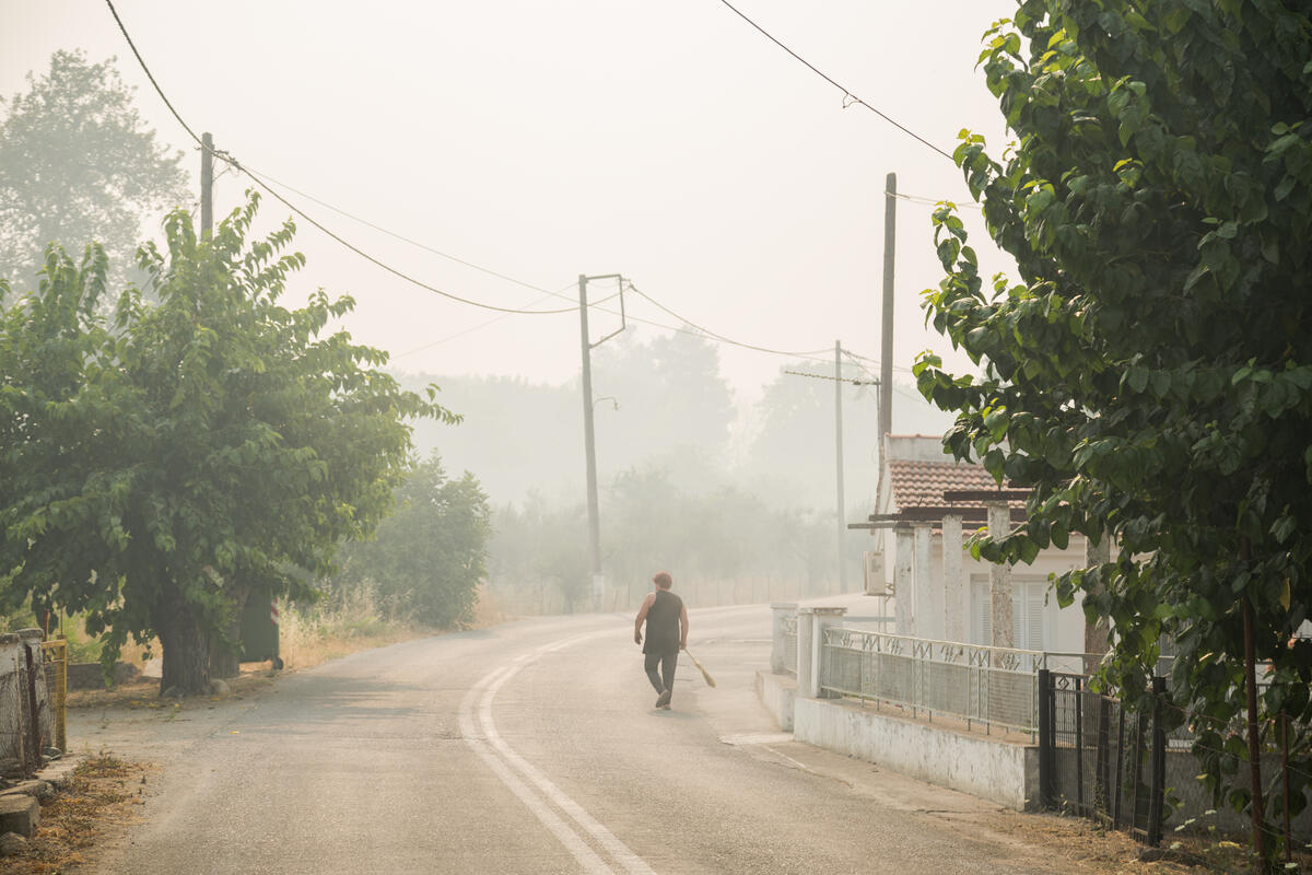 Wildfires in Northern Evia, Greece. © Constantinos Stathias / Greenpeace