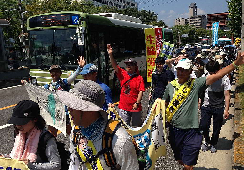 2018年到日本參與反核Peace March，穿州過省與不同民眾結伴前行，聽到各種核殤故事。 © Yei-Hsuan Huang / Greenpeace