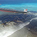 毛里求斯嚴重生態災難！貨輪斷兩截漏油過千噸