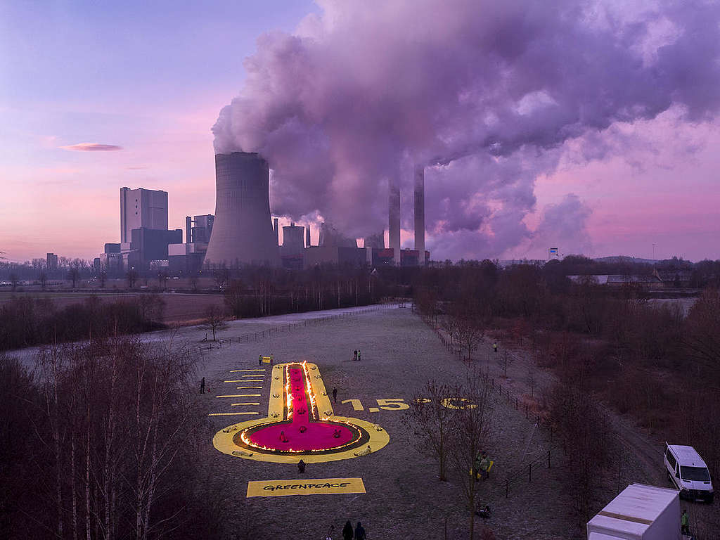 2019年綠色和平行動者在德國科隆附近的褐煤發電廠周邊進行氣候抗議。 © Greenpeace
