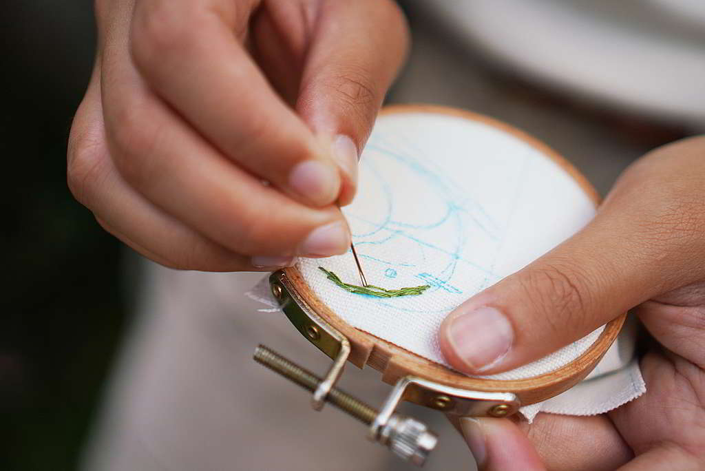 Ryann的刺繡作品，都是她一針一線製作而成，十分花費時間及心思。 ©ABCAT / Greenpeace