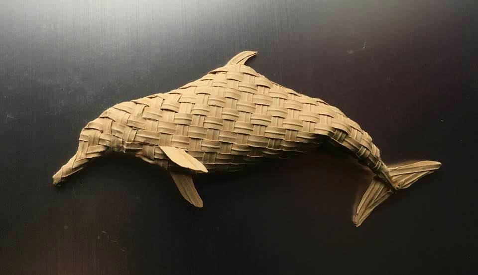 Stony想挑戰更高難度的作品，這是他用編織的方法製作的中華白海豚。 圖片由受訪者提供
