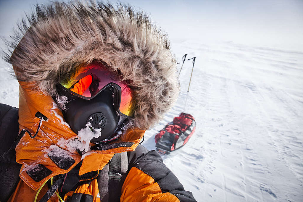 2018 - 19 年，首支亞洲探險隊從台灣出發，跟隨 1911 年羅爾德·阿蒙森發現南極點的路線，從羅斯海冰架（Ross Sea Iceshelf）花上一個月滑雪到南極點。 © Wilson Cheung