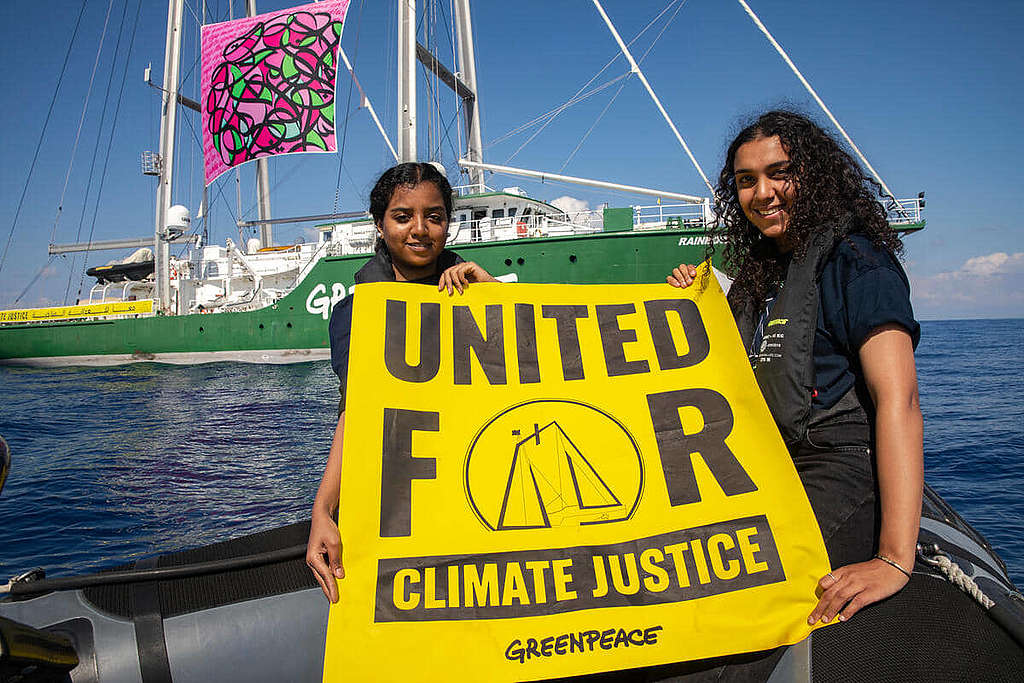 綠色和平船艦彩虹勇士號展開「聯合爭取氣候公義」之旅，賦權中東及北非地區的年輕氣候行動者為氣候發聲。 © Andrew McConnell / Greenpeace