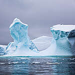 【南極動態】南極冰山份外藍：奇形之美與崩解之危