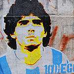 阿根廷的街頭可以看到很多球王馬勒當拿的塗鴉作品。©meunierd / Shutterstock
