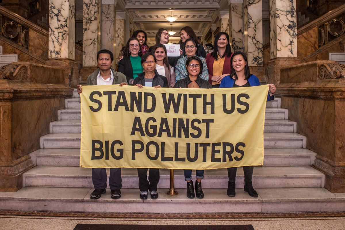2018年9月，菲律賓人權委員會（CHR）於紐約市律師公會舉行聽證會，就各大化石燃料企業導致氣候變化而違反人權展開調查。 © Tracie Williams / Greenpeace