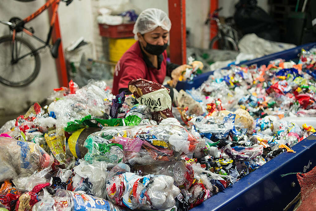 Hulladékgazdálkodás és újrahasznosítás a kolumbiai Bogotában. © Juan Pablo Eijo / Greenpeace