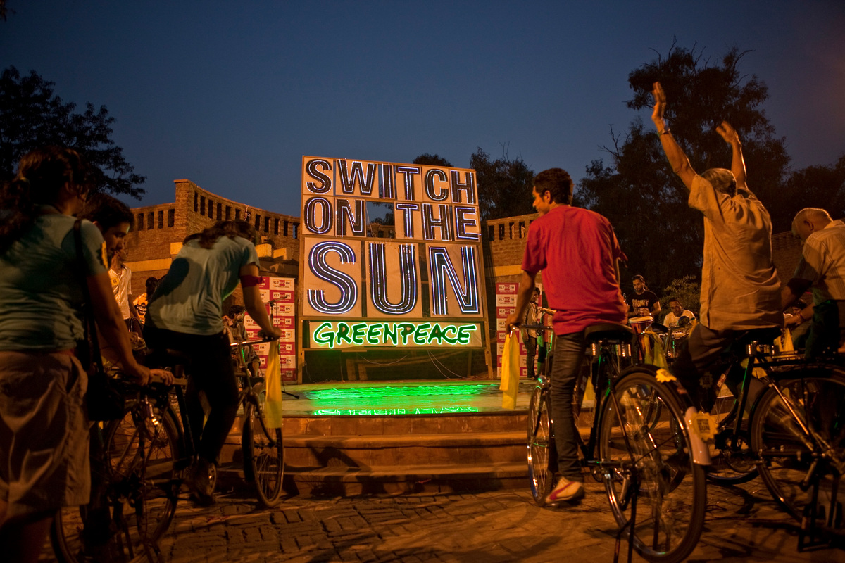 “Switch on the Sun” Bike-a-Thon in Delhi
