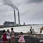 Greenpeace Mengungkap Harga Batu Bara Sebenarnya di Konferensi Industri Batu Bara di Bali