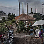 The Life with Coal Power Plants in Suralaya, Indonesia. © Ulet  Ifansasti / Greenpeace