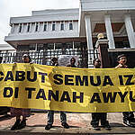 Awyu Tribe in State Administration Court, Jakarta. © Jurnasyanto Sukarno / Greenpeace