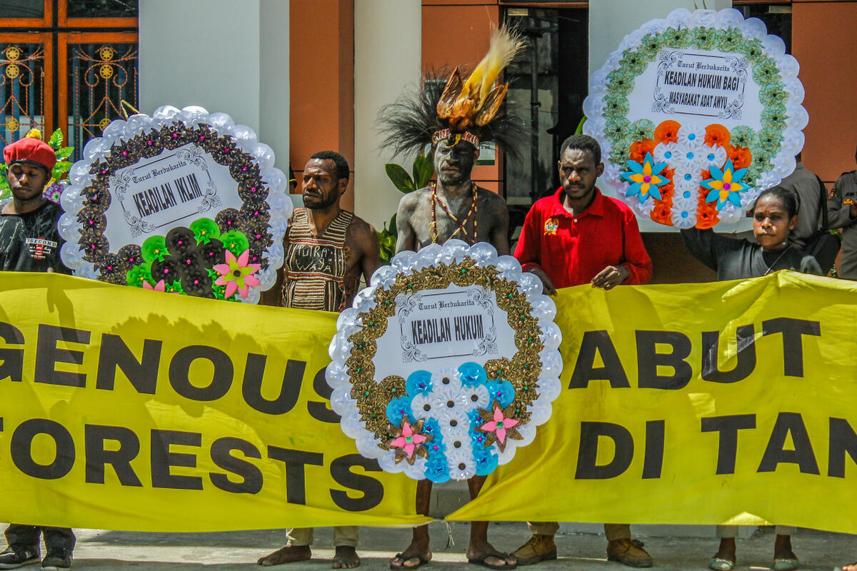 Solidarity Protest on Awyu Tribe's Lost Lawsuit in Jayapura. © Ikbal Asra / Greenpeace