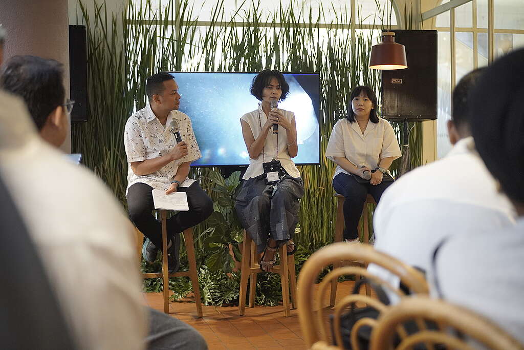 Konferensi pers pembukaan pameran "Kedai Kita"kolaborasi Greenpeace Indonesia dan Sejauh Mata Memandang.