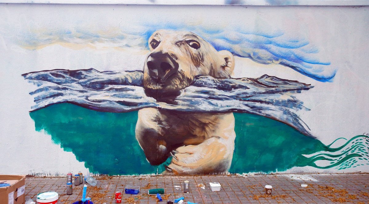 Urban Art for the Arctic in Barcelona © Greenpeace / Carlos Alonso