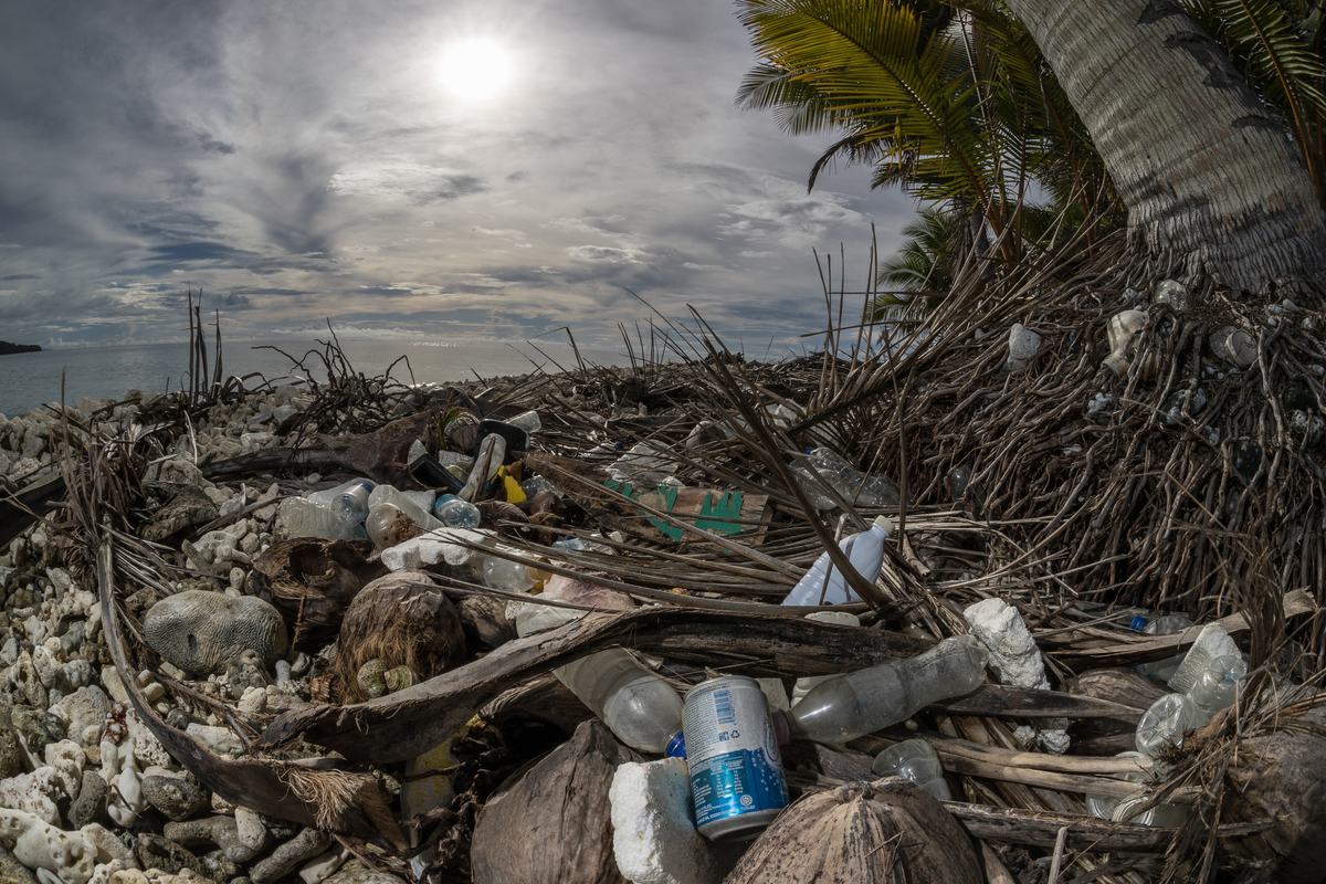 Plastic Waste on Beach in Micronesia © Robert Marc Lehmann / Greenpeace