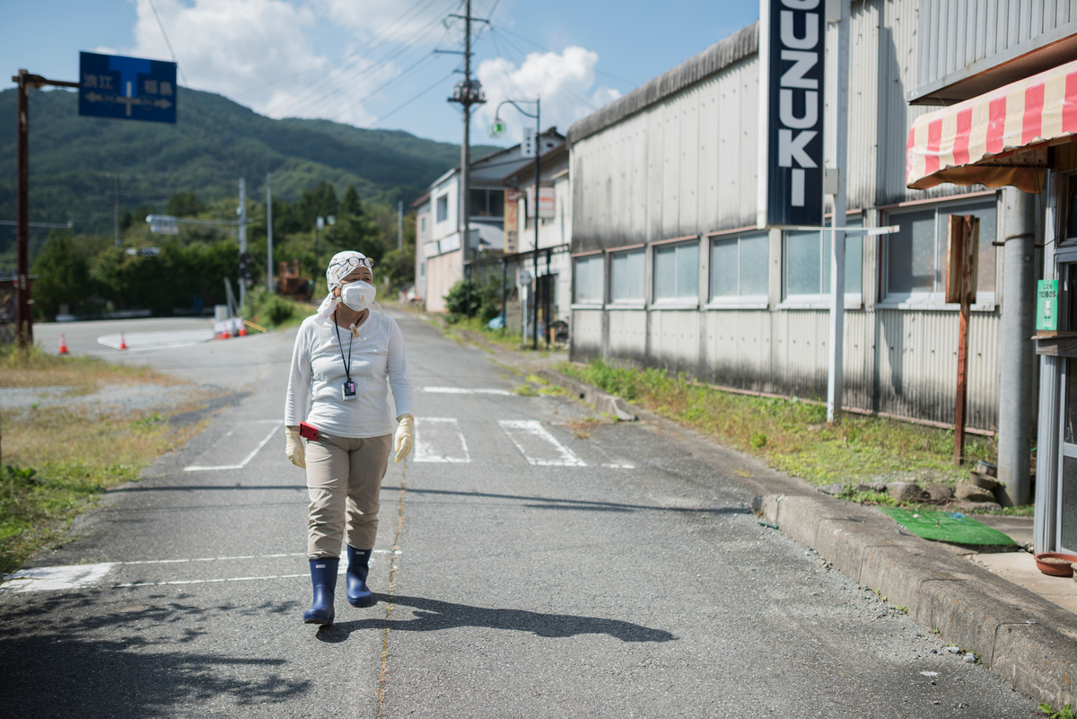 Mrs. Kanno in Tsushima. © Christian Åslund / Greenpeace