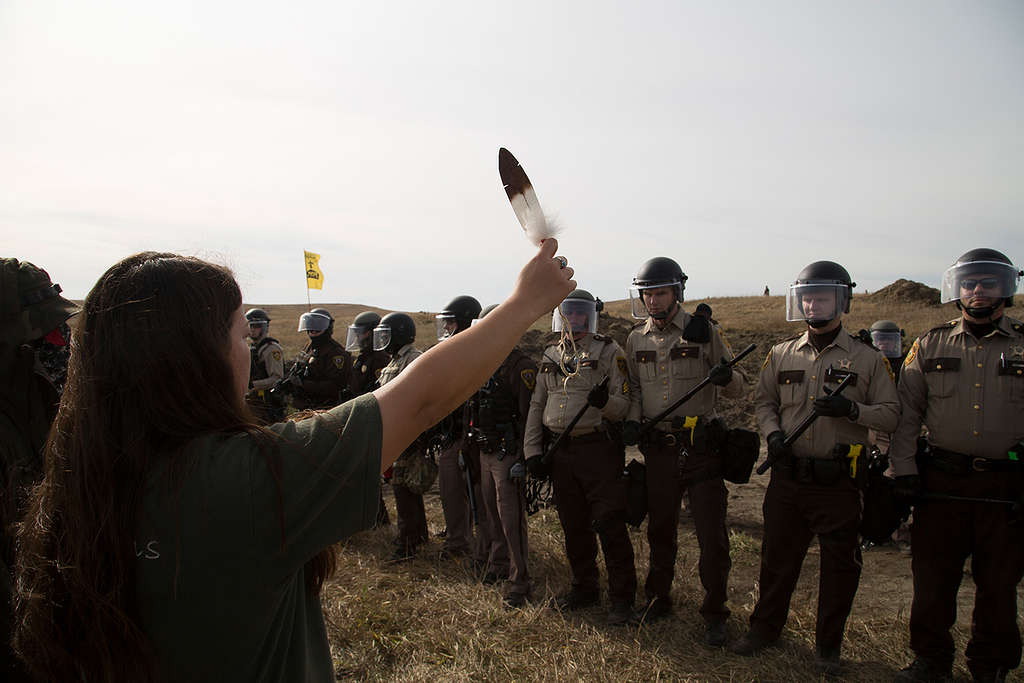 Protest at Standing Rock Dakota Access Pipeline in the US, 2016.  © Richard Bluecloud Castaneda / Greenpeace© Richard Bluecloud Castaneda / Greenpeace