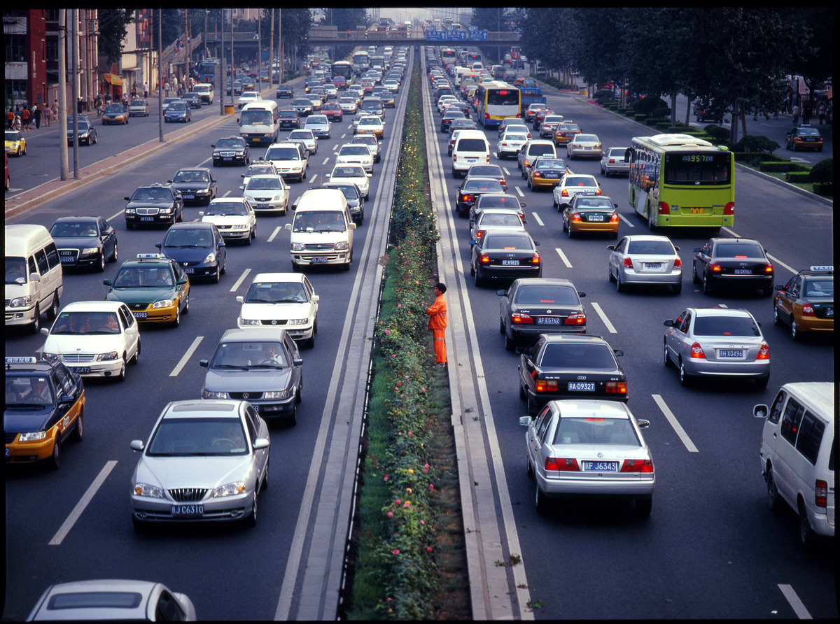 Cars in Beijing © Greenpeace / Natalie Behring