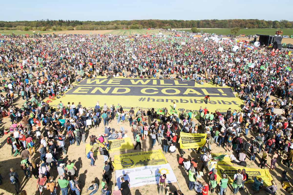 Demonstration for Climate Protection and Hambach Forest © Bernd Arnold / Greenpeace