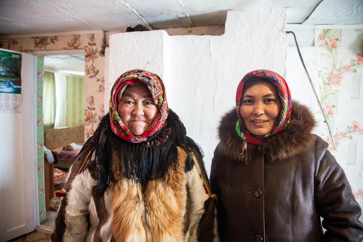 Indigenous People Oppose Oil Drilling on Reindeer Herder Day in Siberia © Daria Karetnikova / Greenpeace
