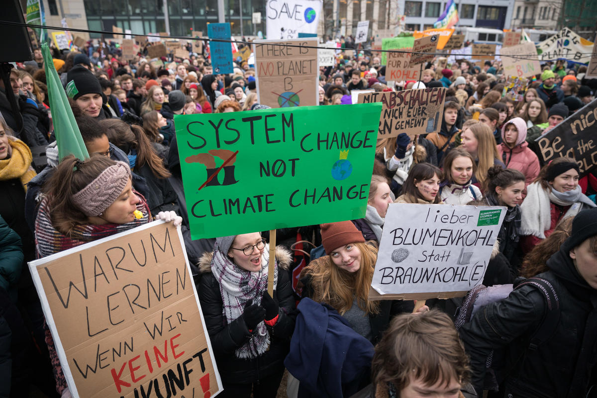 Student Strike for More Climate Protection in BerlinSchueler-Streik fuer mehr Klimaschutz in Berlin© Gordon Welters / Greenpeace