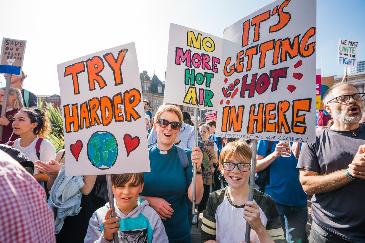 Global Climate Strike in Birmingham. © Rowan Williams / Greenpeace