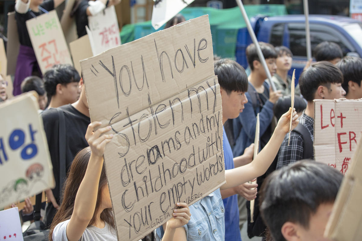 Youth Climate Strike in Seoul, S.Korea. © Soojung Do / Greenpeace