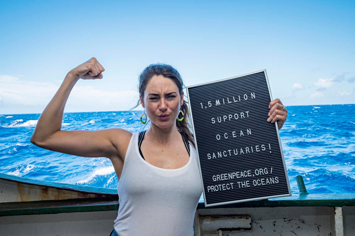 Shailene Woodley with Greenpeace in the Sargasso Sea. © Shane Gross / Greenpeace