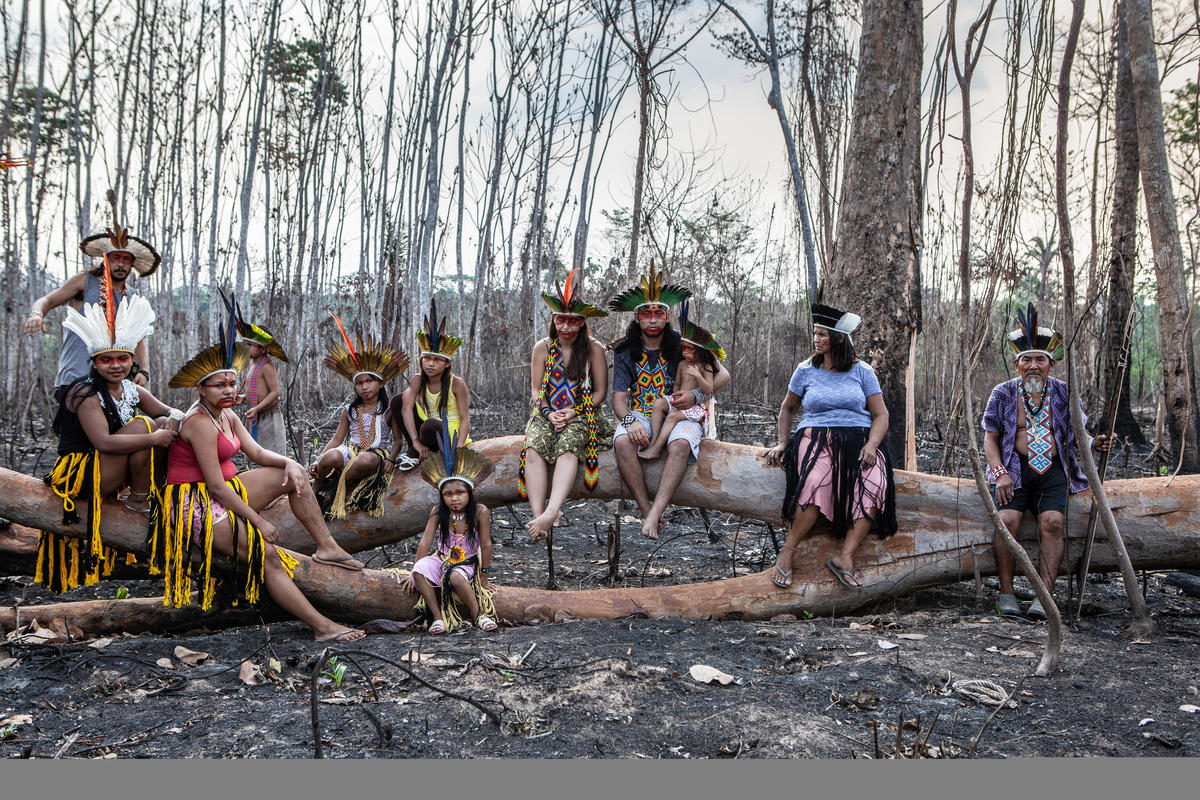 Members of Huni Kuin Tribe in Brazil. © Denisa Šterbová / Greenpeace