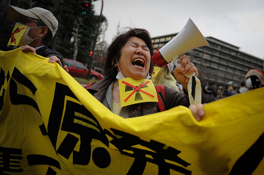 Fukushima Anniversary Protest in Tokyo. © Noriko Hayashi / Greenpeace