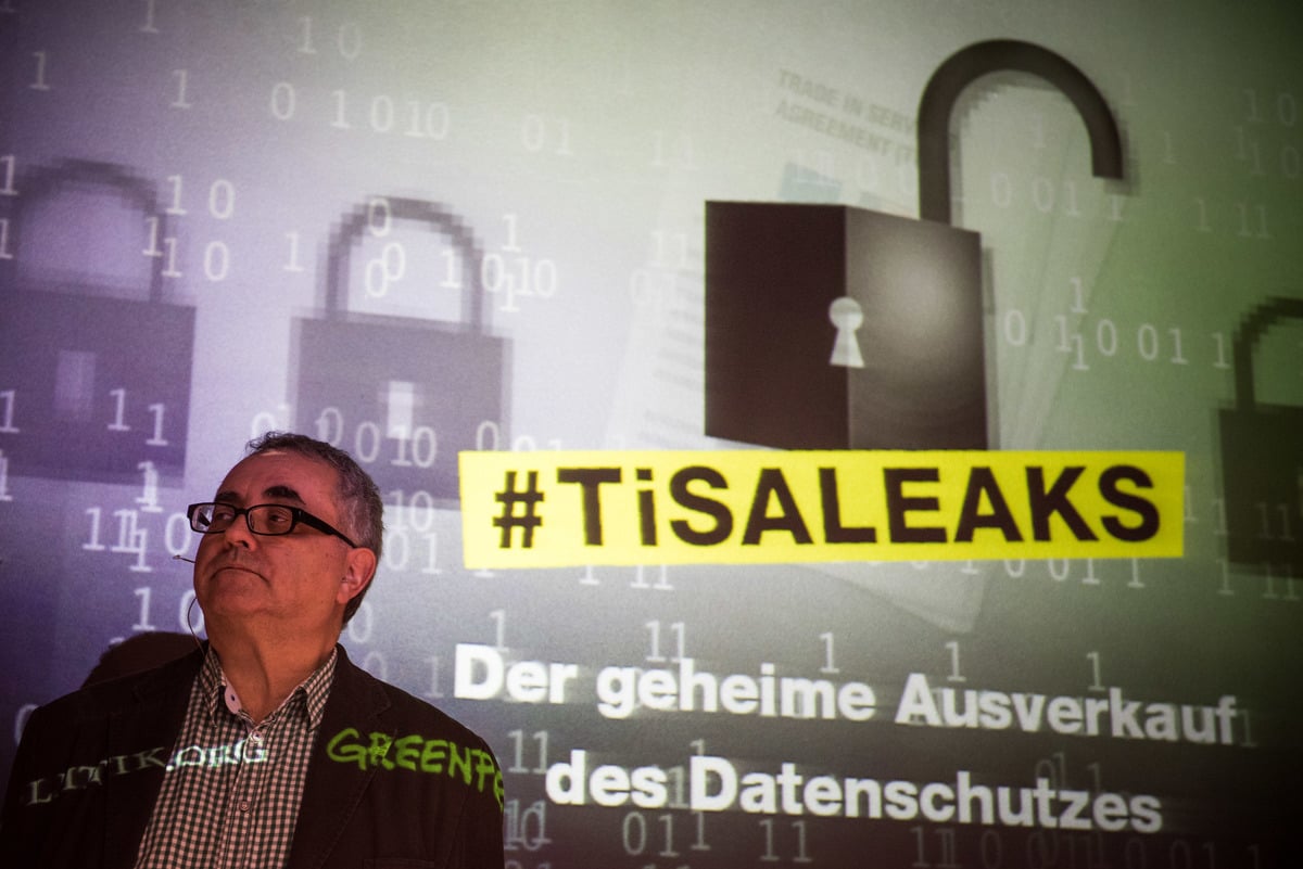 TiSAleaks Press Conference in Berlin. © Chris Grodotzki