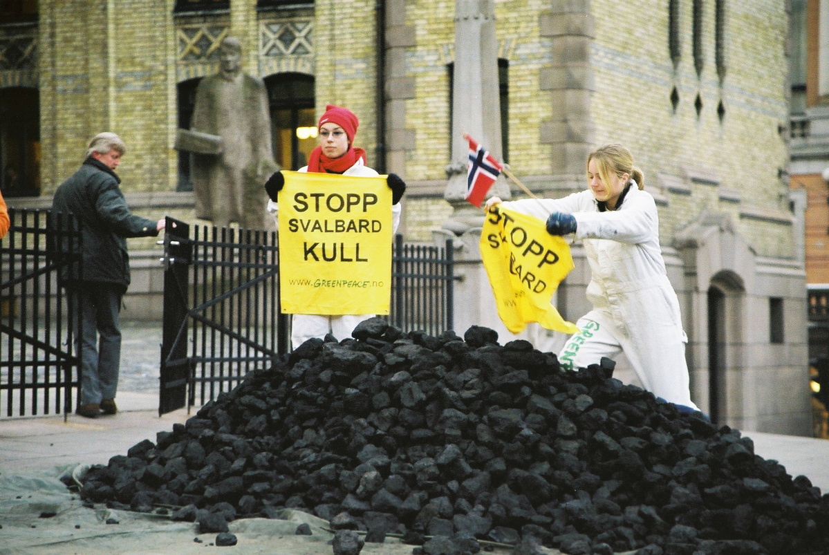 Action against Coal Mining in Norway. © Ulvar Arnkvaern